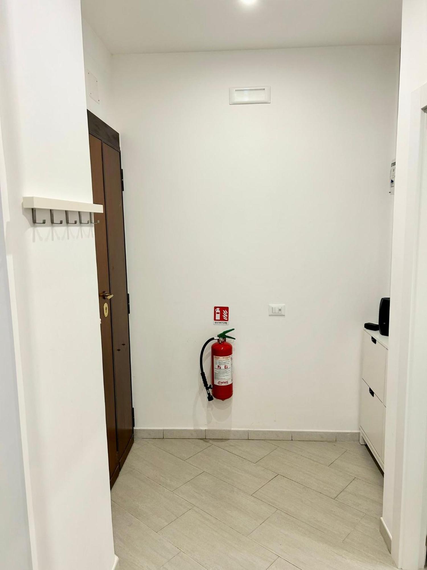 Roma Apartment Holiday Exterior photo