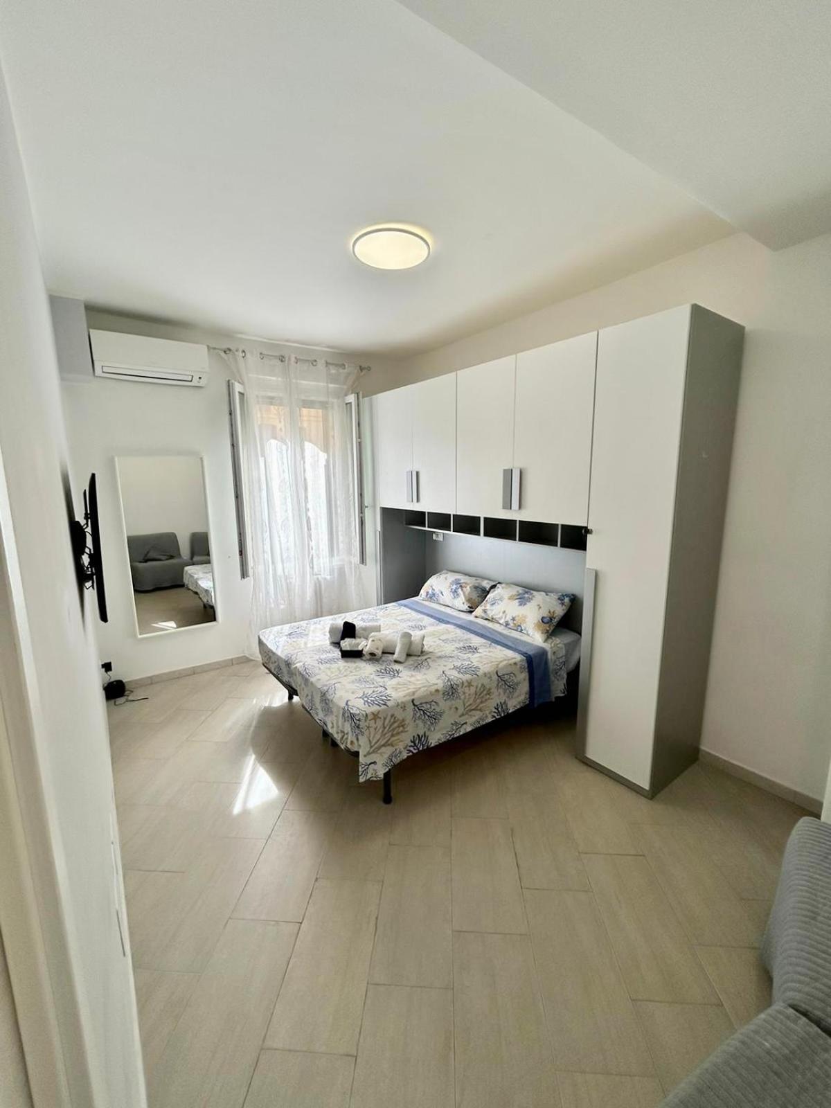 Roma Apartment Holiday Exterior photo